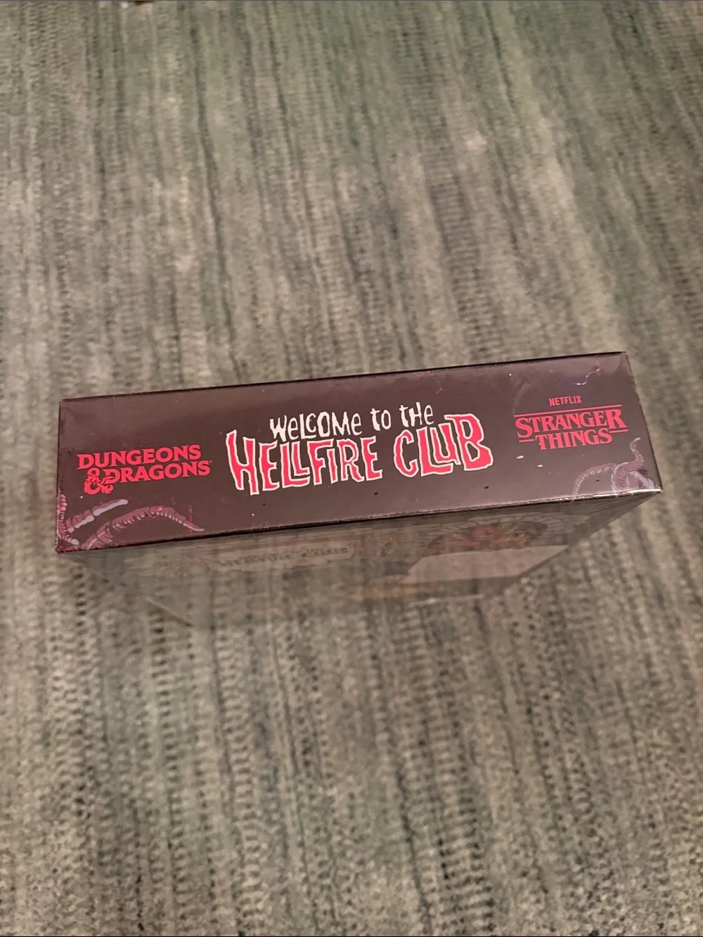 Wizards Dungeons & Dragons Stranger Things Hellfire Club Box Set 2022 12+